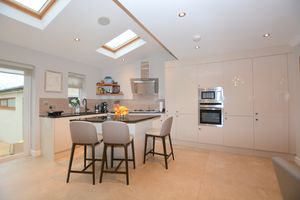 Photo 14- click for photo gallery